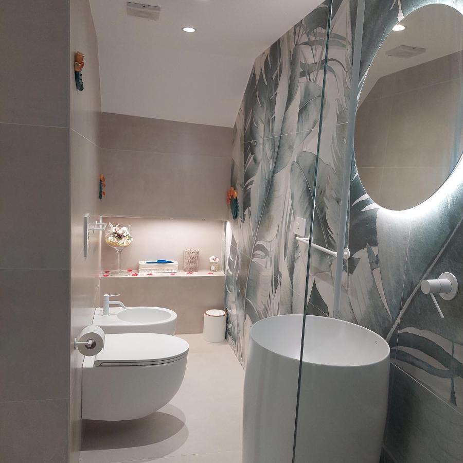 Infinity Suite Peschici Bagian luar foto
